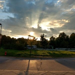 Meet your Posher, Leslie